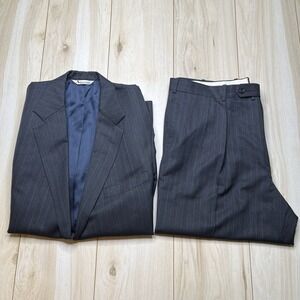 Aquascutum The Andover Shop 2 Piece Suit Pinstripe Gray Mens 46R/ 40x30 Wool